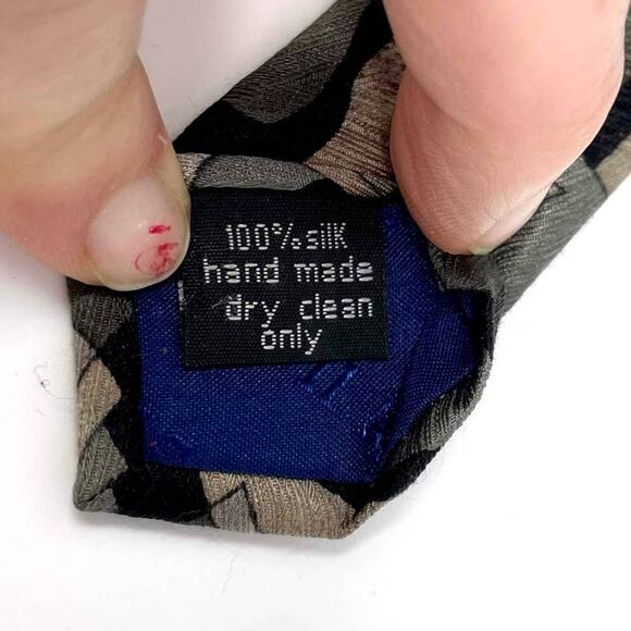 00s CARLOS DEVENZIA Vintage Green Black Silk Abstract Printed Tie - Picture 2 of 8